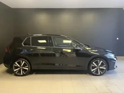 Photo 7 Volkswagen Golf  1.5 TSI EVO2 116ch VW Edition