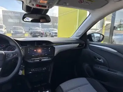 Photo 14 Opel Corsa  1.2 Turbo Hybrid 110ch Edition e-DCT6