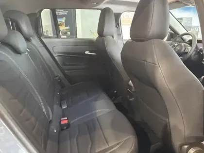 Photo 10 Jeep Avenger  1.2 Turbo T3 110ch MHEV Summit BVR6 eHybrid