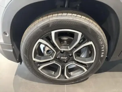 Photo 11 Jeep Avenger  1.2 Turbo T3 110ch MHEV Summit BVR6 eHybrid