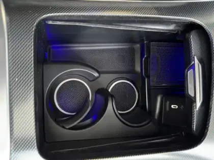 Photo 23 Mercedes Classe GLC 300 e Hybrid EQ 4MATIC AMG Line