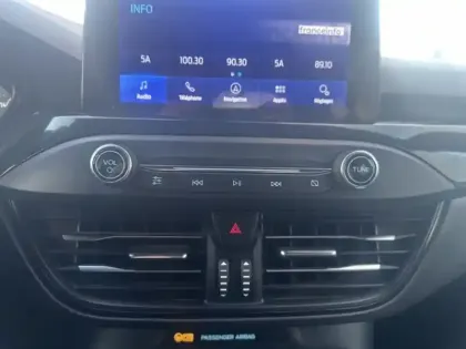 Photo 11 Ford Focus Berline ST-Line 1.0 125 ch