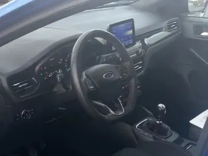 Photo 7 Ford Focus Berline ST-Line 1.0 125 ch