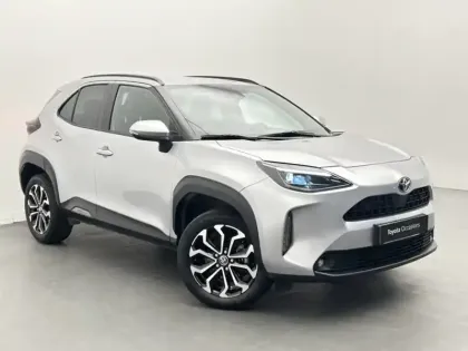 Photo 6 Toyota Yaris Hybride 1.5 HYBRID 116H DESIGN PACK CARGO