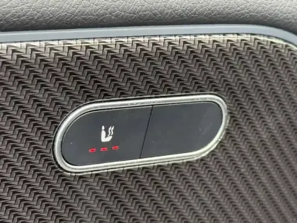 Photo 27 Mercedes GLA 250 e Hybrid EQ AMG Line