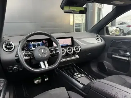 Photo 22 Mercedes GLA 250 e Hybrid EQ AMG Line