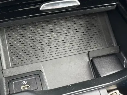 Photo 36 Mercedes GLA 250 e Hybrid EQ AMG Line