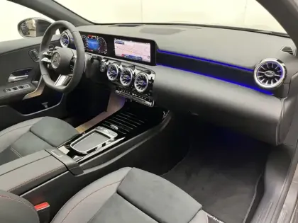 Photo 49 Mercedes Classe A 180 d AMG Line