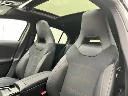 Photo 46 Mercedes Classe A 180 d AMG Line