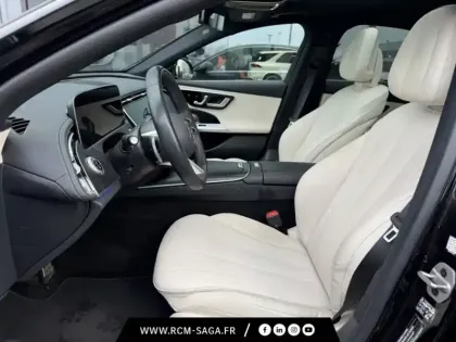 Photo 18 Mercedes Classe E Berline 300 de Hybrid EQ 4MATIC AMG Line