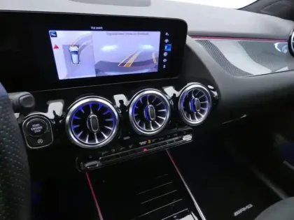 Photo 19 Mercedes GLA AMG 35 4MATIC Line