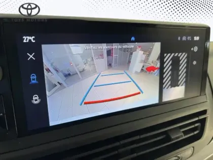 Photo 11 Toyota Proace MEDIUM 1.5L 120 D 4D BVM START CONF LOOK P