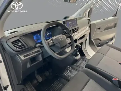 Photo 9 Toyota Proace MEDIUM 1.5L 120 D 4D BVM START CONF LOOK P