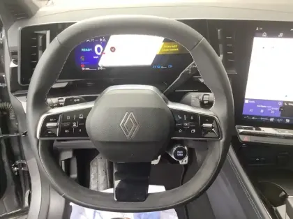 Photo 17 Renault Rafale Nouveau E-Tech full hybrid 200ch esprit Alpine