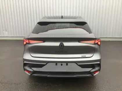 Photo 5 Renault Rafale Nouveau E-Tech full hybrid 200ch esprit Alpine