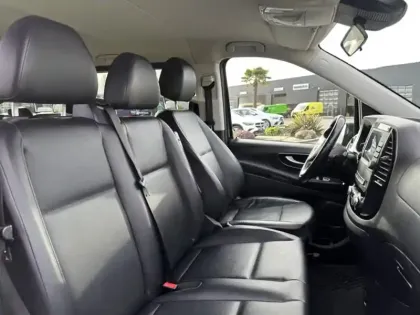 Photo 12 Mercedes Vito 114 CDI 4x4 Tourer SELECT Extra long