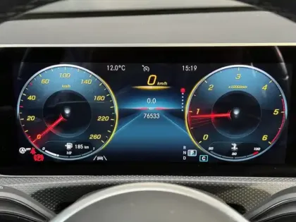 Photo 16 Mercedes Classe A 180 d Progressive Line