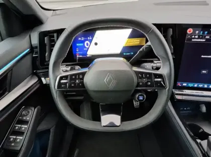 Photo 17 Renault Rafale Nouveau E-Tech full hybrid 200ch esprit Alpine