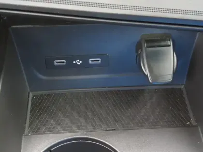 Photo 20 Renault Rafale Nouveau E-Tech full hybrid 200ch esprit Alpine