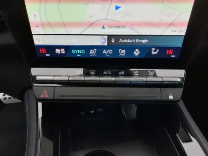 Photo 15 Renault Rafale Nouveau E-Tech full hybrid 200ch esprit Alpine