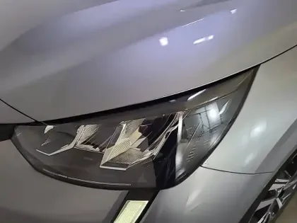 Photo 46 Peugeot 208  PureTech 75 S&S BVM5