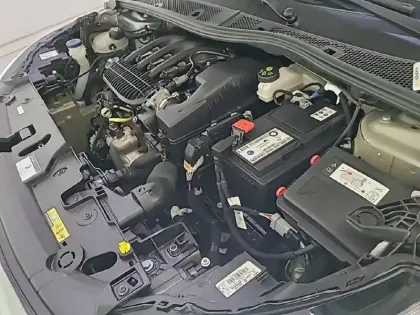 Photo 45 Peugeot 208  PureTech 75 S&S BVM5