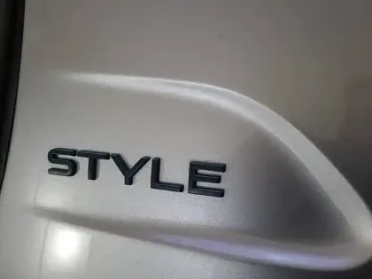 Photo 30 Peugeot 208  PureTech 75 S&S BVM5