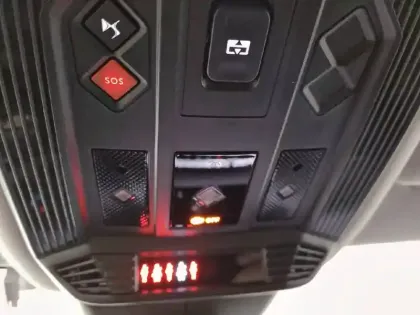 Photo 27 DS DS 4  Hybride E-Tense 225 EAT8