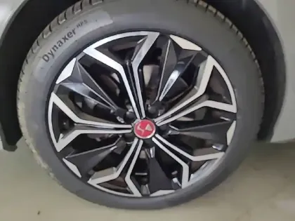 Photo 47 DS DS 4  Hybride E-Tense 225 EAT8