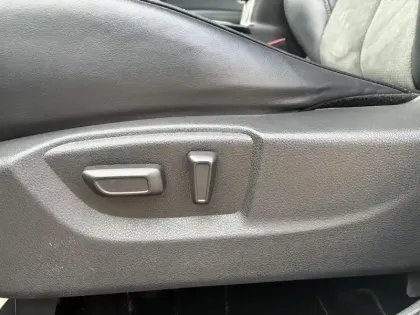 Photo 29 Mitsubishi Eclipse Cross  2.4 MIVEC PHEV Twin Motor 4WD