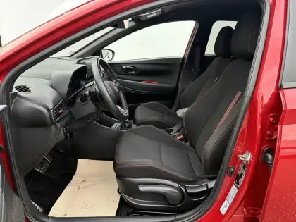 Photo 13 Hyundai I20  1.0 T-GDi 100 DCT-7 Hybrid 48V