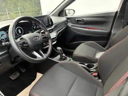 Photo 11 Hyundai I20  1.0 T-GDi 100 DCT-7 Hybrid 48V