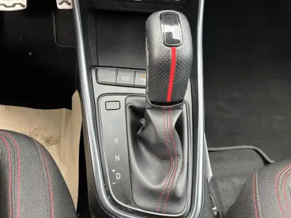 Photo 12 Hyundai I20  1.0 T-GDi 100 DCT-7 Hybrid 48V