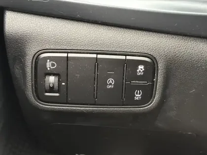 Photo 18 Hyundai I20  1.0 T-GDi 100 DCT-7 Hybrid 48V