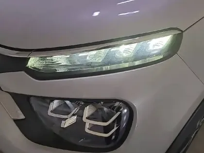 Photo 15 Citroën C3  PureTech 83 S&S BVM5