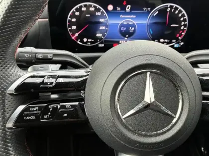 Photo 24 Mercedes Classe A  250 e 8G-DCT