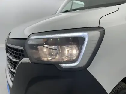 Photo 20 Renault Master  FGN TRAC F3500 L2H2 BLUE DCI 150