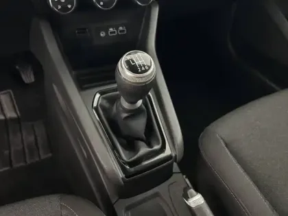 Photo 21 Renault Clio  Blue dCi 100