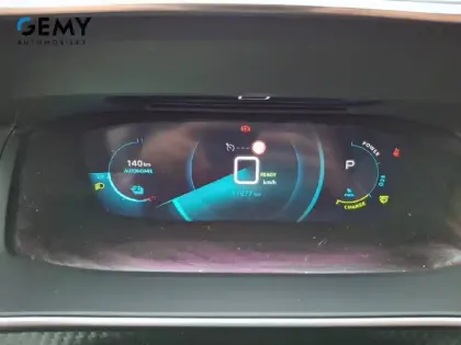 Photo 13 Peugeot 2008  Electrique 136 ch