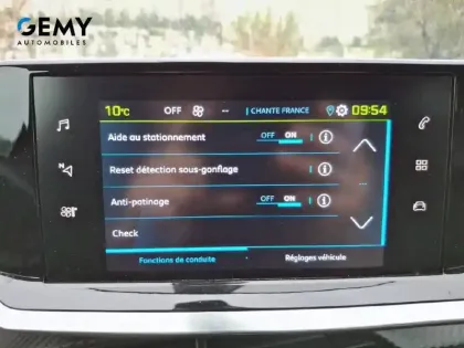 Photo 14 Peugeot 2008  Electrique 136 ch