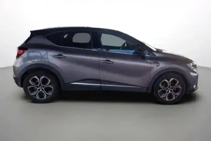 Photo 5 Renault Captur  E-Tech full hybrid 145