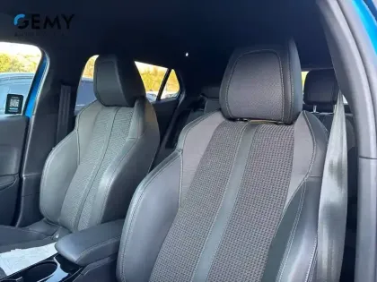 Photo 11 Peugeot 2008  Electrique 136 ch