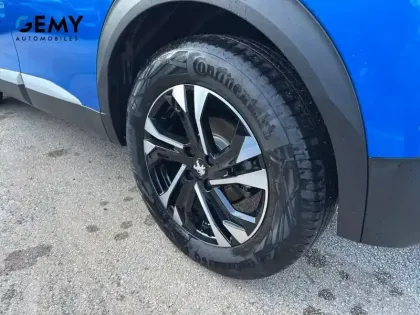 Photo 10 Peugeot 2008  Electrique 136 ch