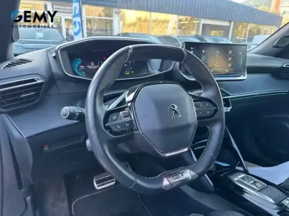 Photo 12 Peugeot 2008  Electrique 136 ch