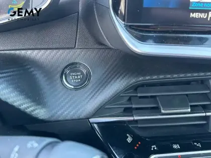 Photo 19 Peugeot 2008  Electrique 136 ch