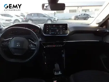 Photo 7 Peugeot 208  Electrique 50 kWh 136ch