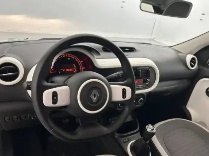 Photo 18 Renault Twingo  III SCe 65