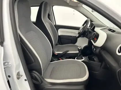 Photo 22 Renault Twingo  III SCe 65