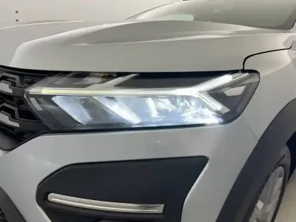 Photo 19 Dacia Sandero  ECO-G 100 - 22