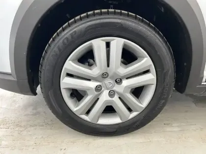 Photo 18 Dacia Sandero  ECO-G 100 - 22